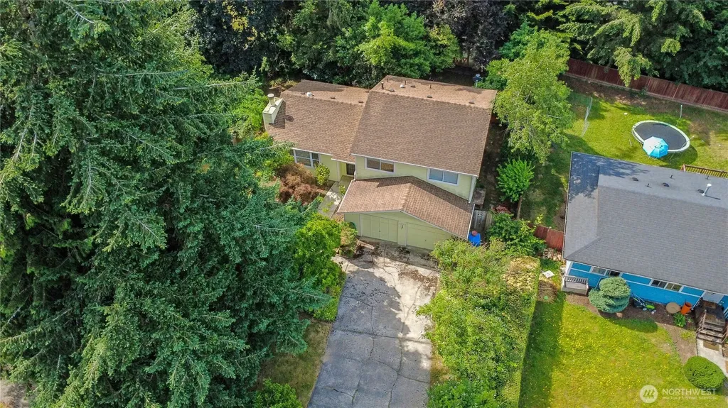 2704 24th Avenue Ct SE Puyallup WA 98374