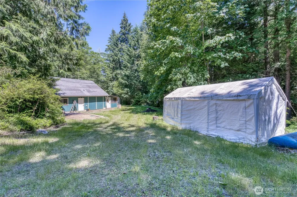 1671 E Sunset Hill Road Shelton WA 98584