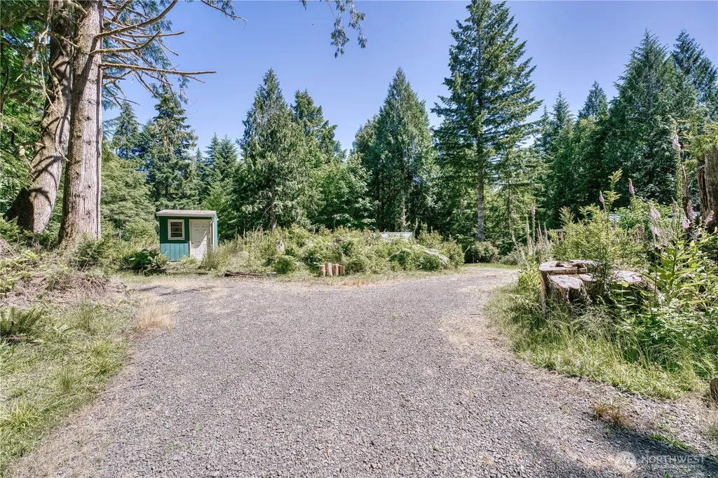1671 E Sunset Hill Road Shelton WA 98584