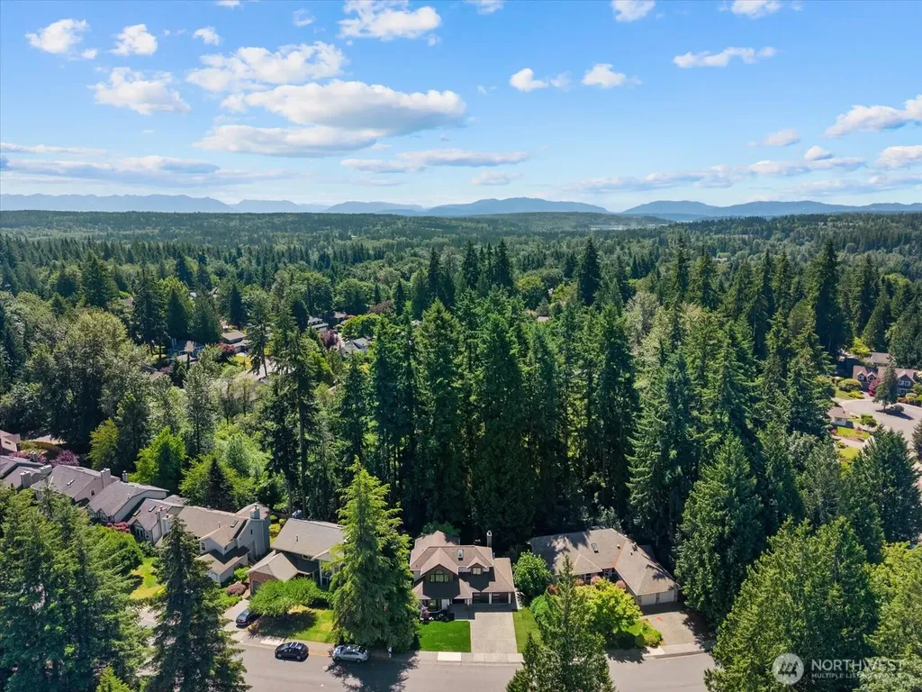 17621 NE 138th Street Redmond WA 98052