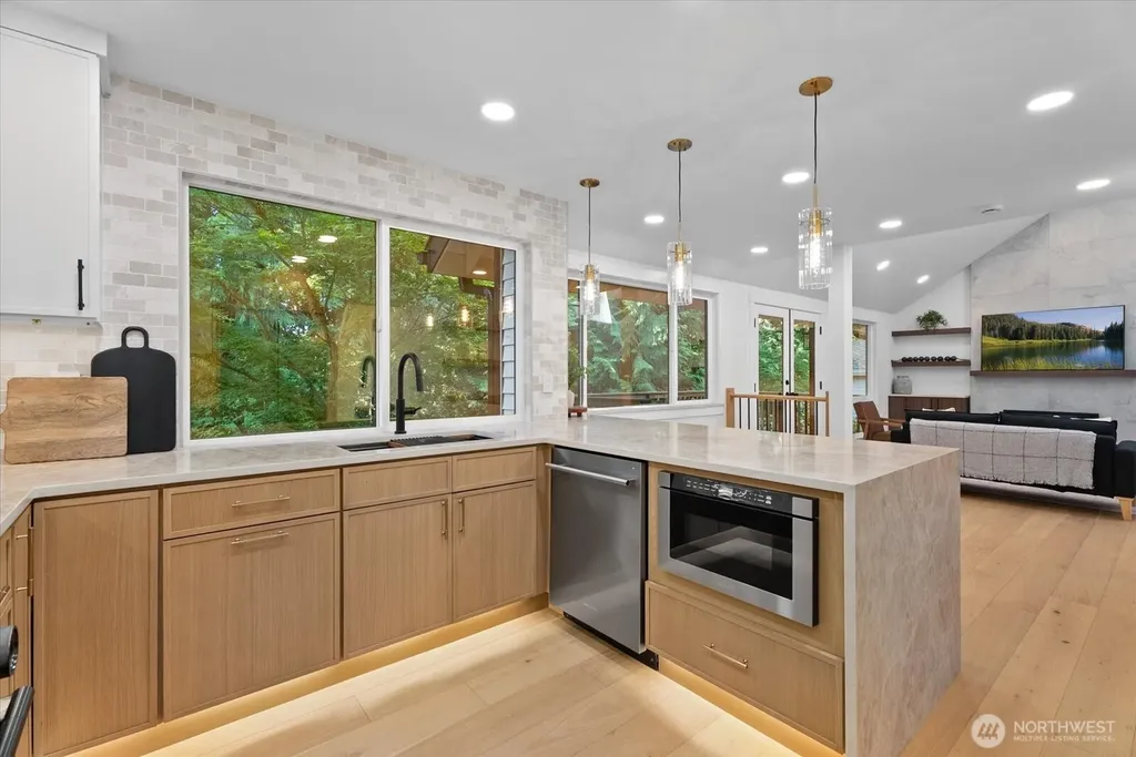 17621 NE 138th Street Redmond WA 98052