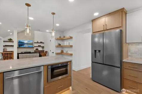 17621 NE 138th Street Redmond WA 98052