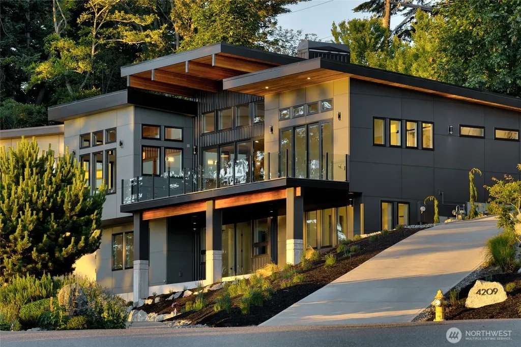 4209 Navigator Lane Anacortes WA 98221