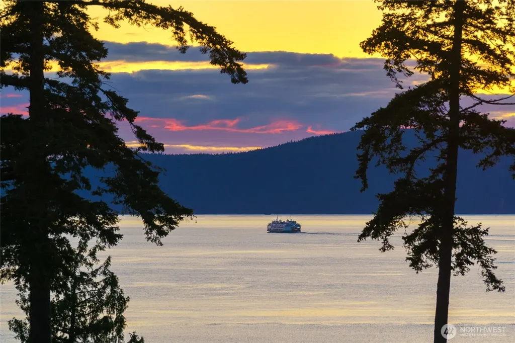 4209 Navigator Lane Anacortes WA 98221