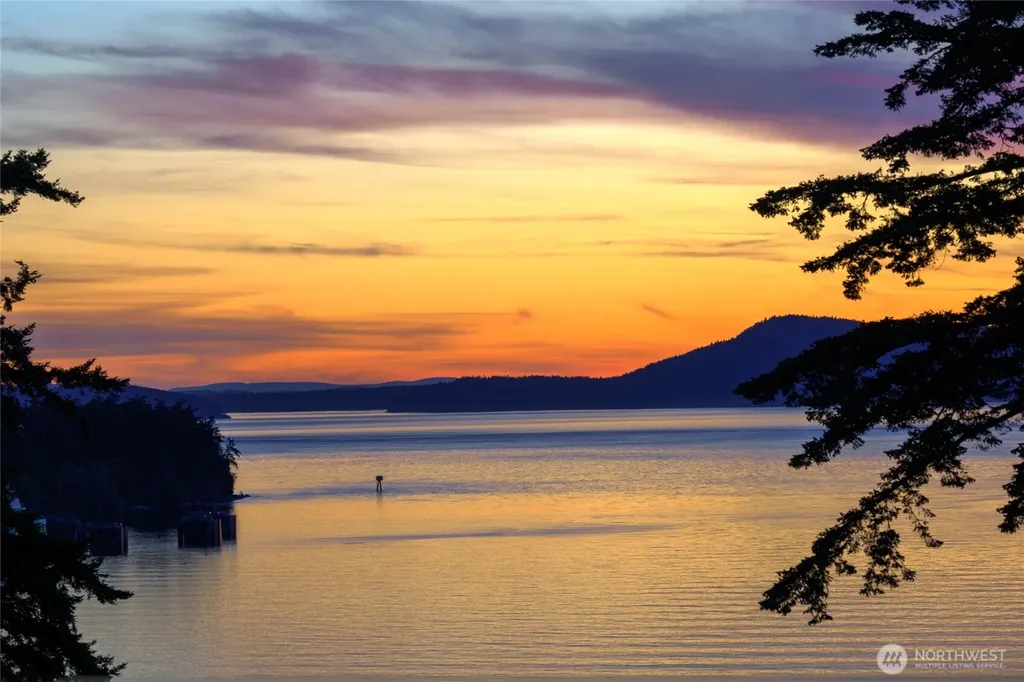 4209 Navigator Lane Anacortes WA 98221