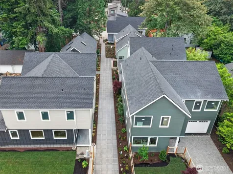 11739 40th Avenue NE Seattle WA 98125