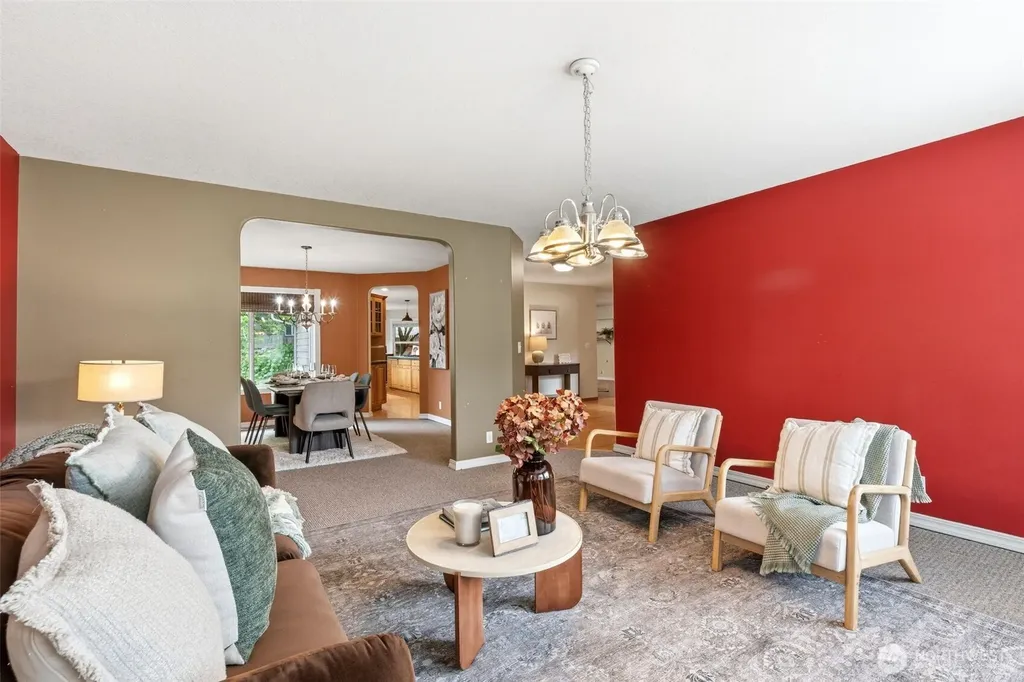 12317 NE 44th Avenue Vancouver WA 98686