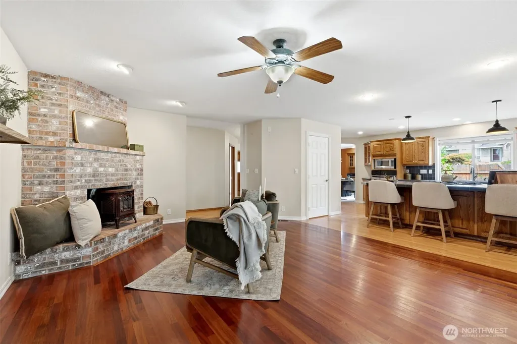 12317 NE 44th Avenue Vancouver WA 98686