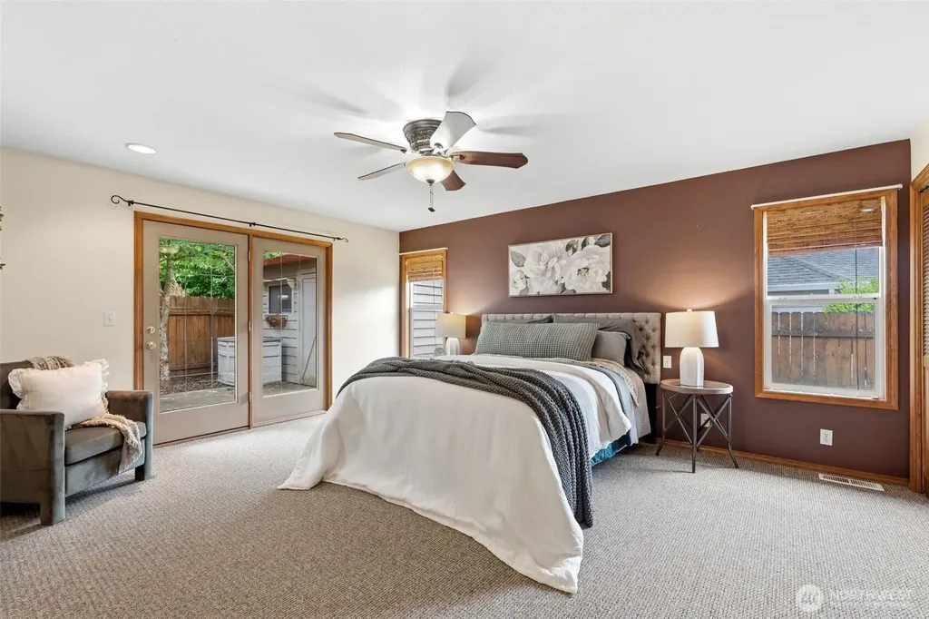 12317 NE 44th Avenue Vancouver WA 98686