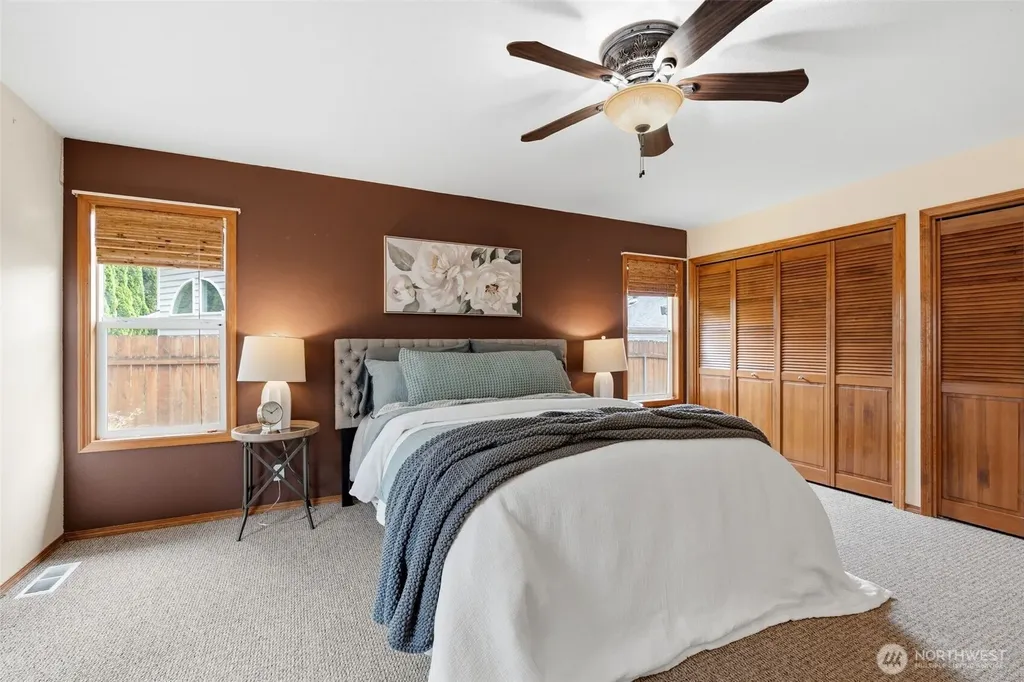 12317 NE 44th Avenue Vancouver WA 98686