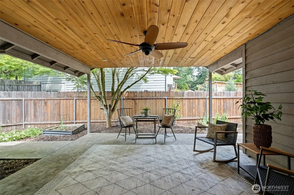 12317 NE 44th Avenue Vancouver WA 98686