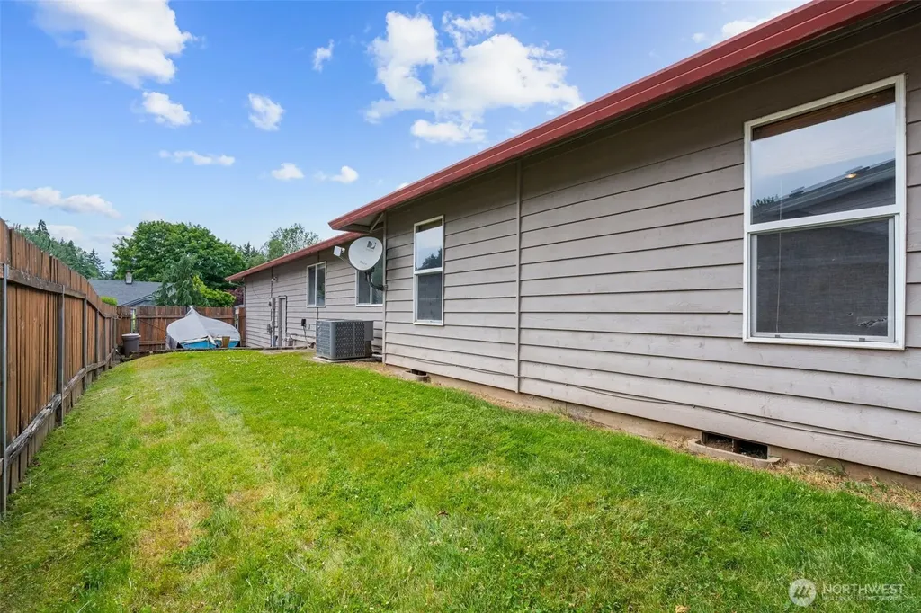 12317 NE 44th Avenue Vancouver WA 98686