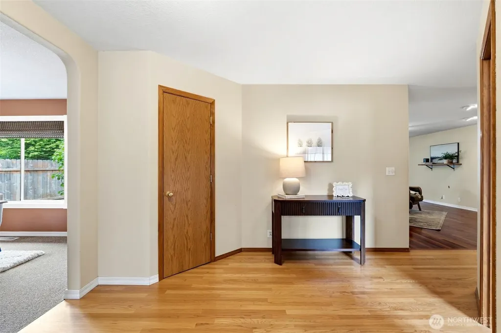 12317 NE 44th Avenue Vancouver WA 98686