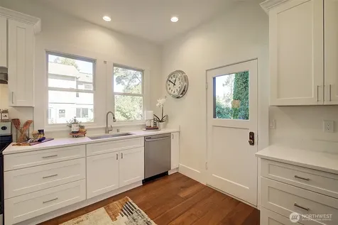 2112 N 132nd Street Seattle WA 98133