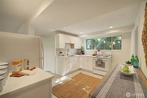 2112 N 132nd Street Seattle WA 98133