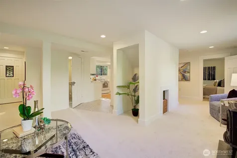 2112 N 132nd Street Seattle WA 98133
