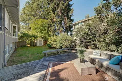2112 N 132nd Street Seattle WA 98133