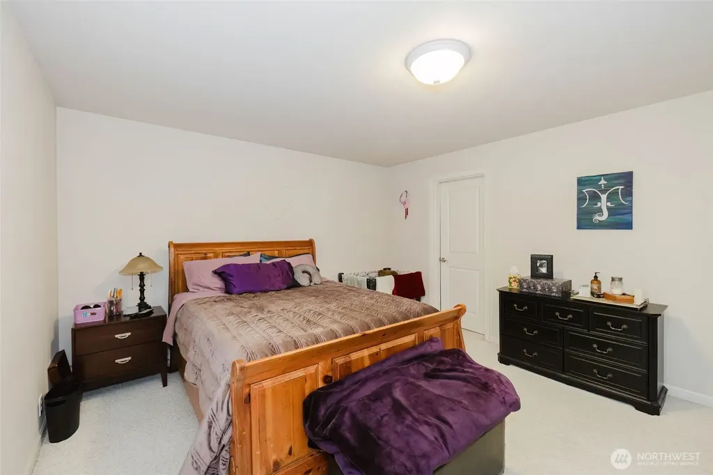 221 Farragut Avenue Port Orchard WA 98366