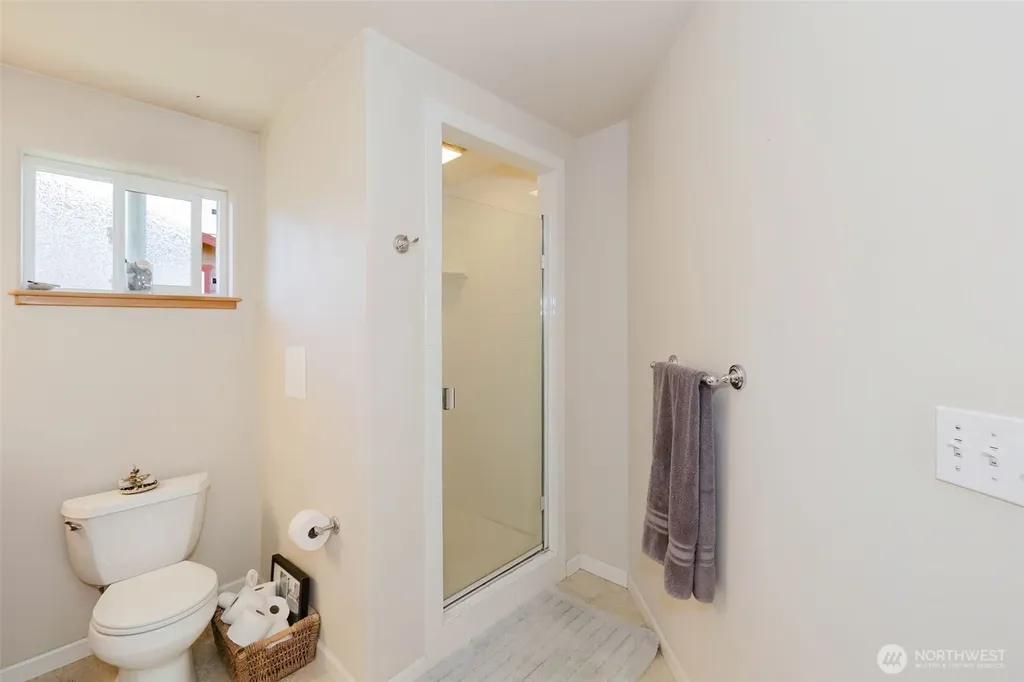 221 Farragut Avenue Port Orchard WA 98366