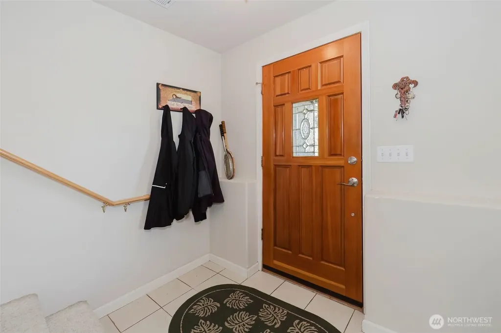 221 Farragut Avenue Port Orchard WA 98366