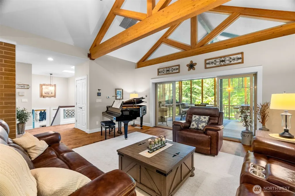 11500 Weisenberger Road SE Rainier WA 98576