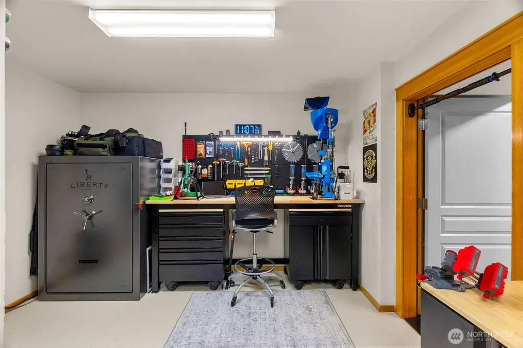 11500 Weisenberger Road SE Rainier WA 98576