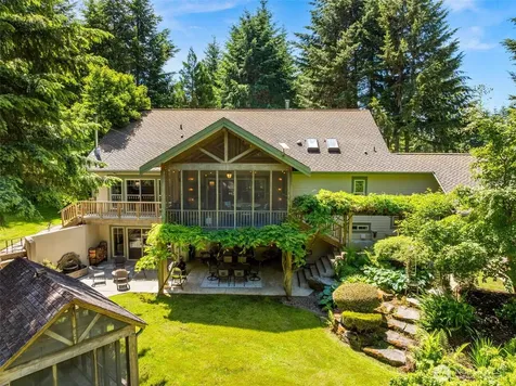11500 Weisenberger Road SE Rainier WA 98576