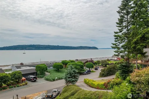 2123 Stoney Beach Lane Oak Harbor WA 98277