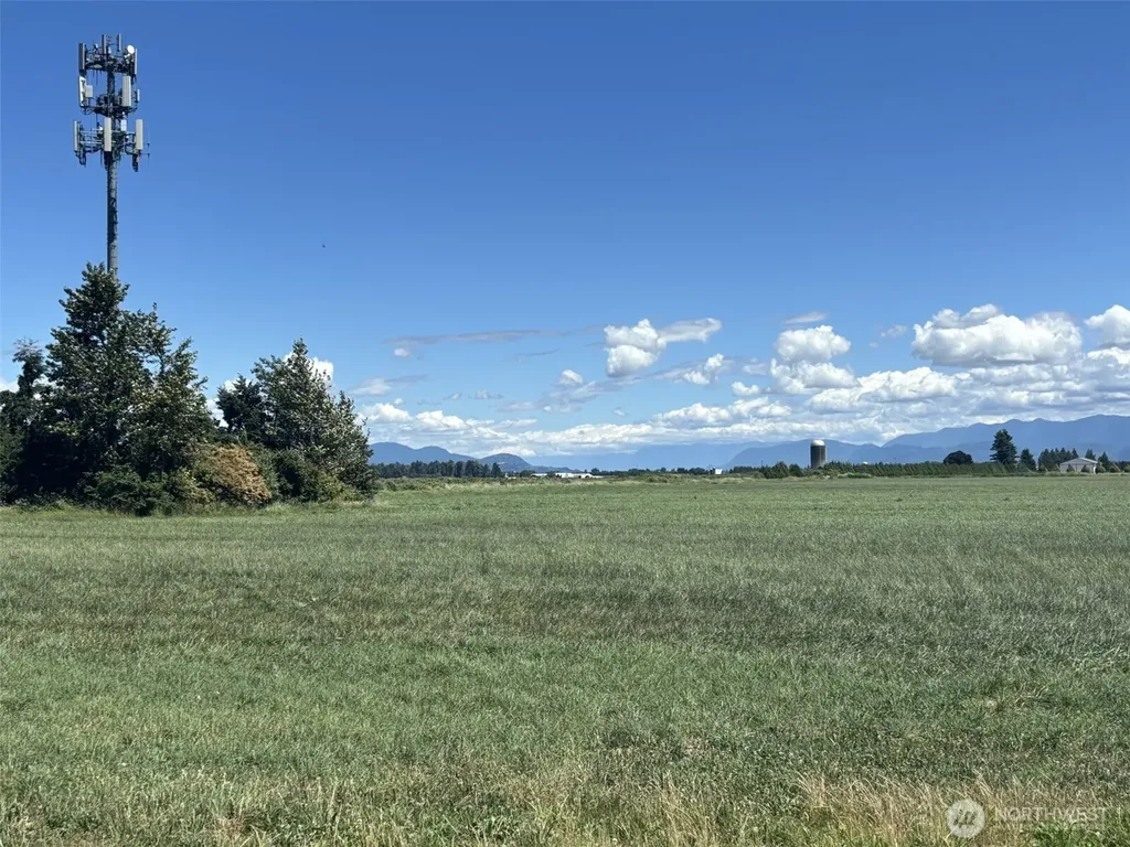 8976 Double Ditch Road Lynden WA 98264