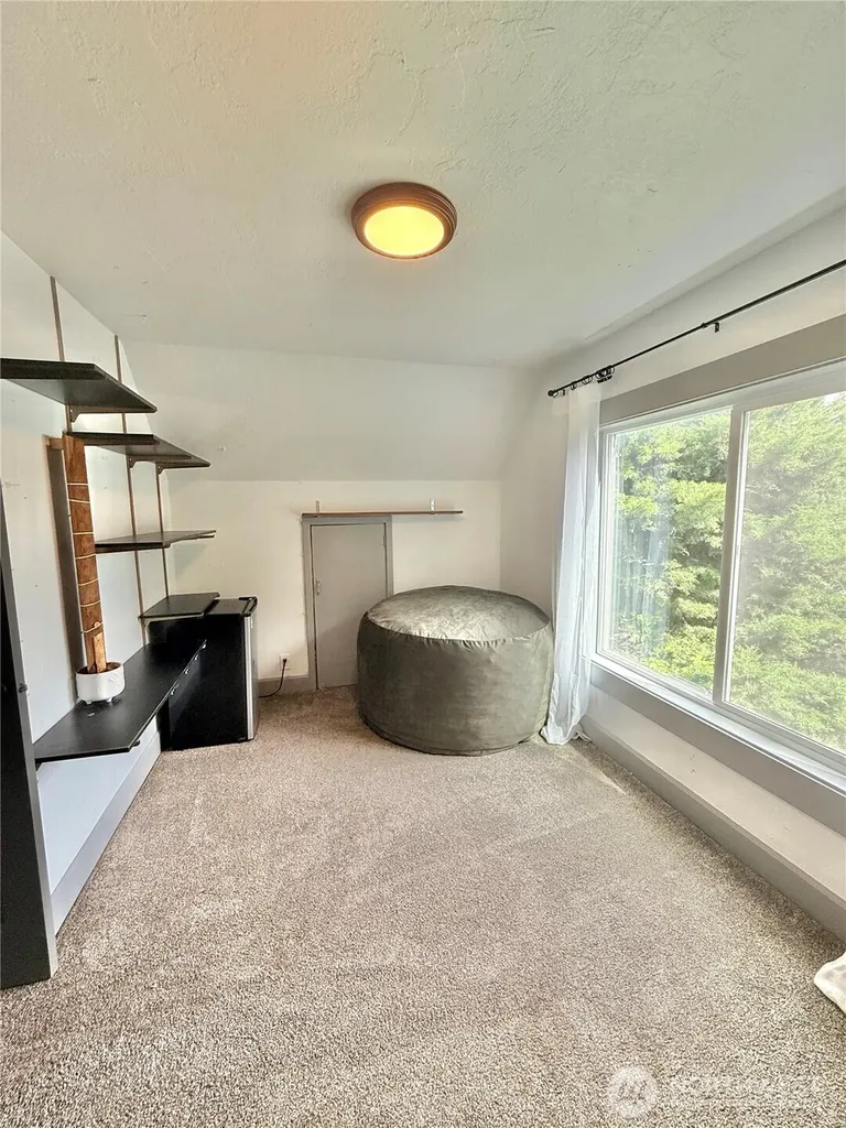 411 Ash Street S Omak WA 98841