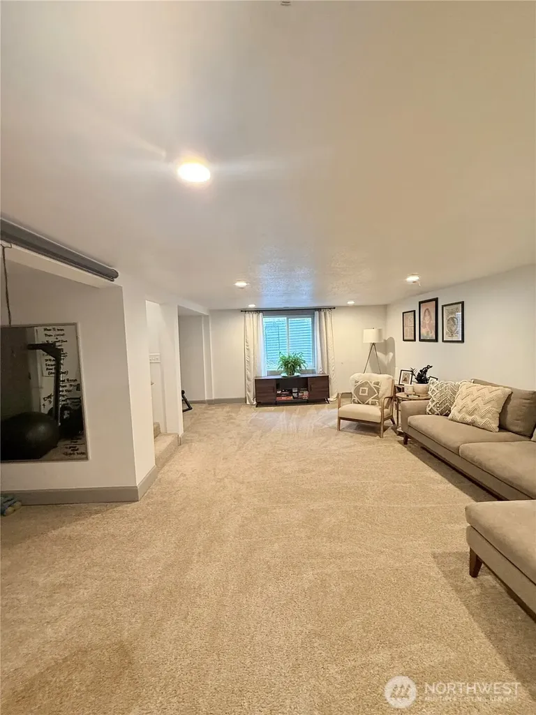 411 Ash Street S Omak WA 98841