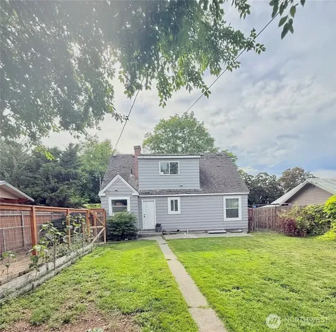 411 Ash Street S Omak WA 98841