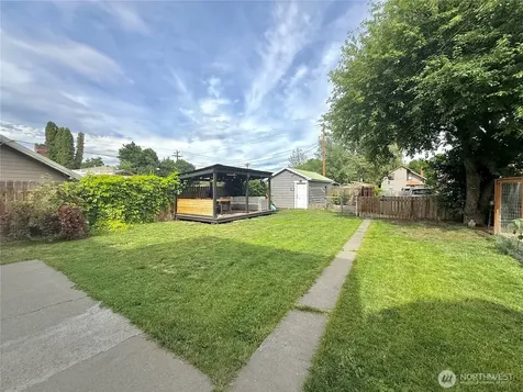 411 Ash Street S Omak WA 98841