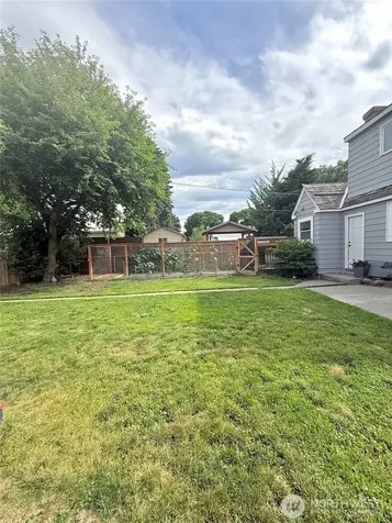 411 Ash Street S Omak WA 98841