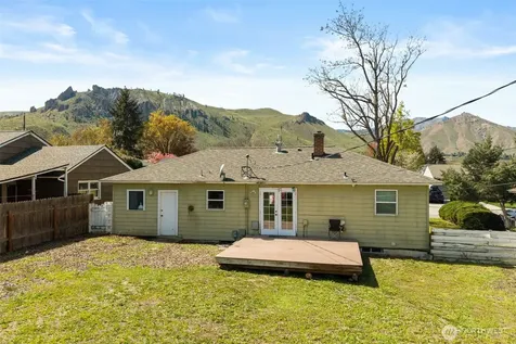 1119 Fuller Street Wenatchee WA 98801