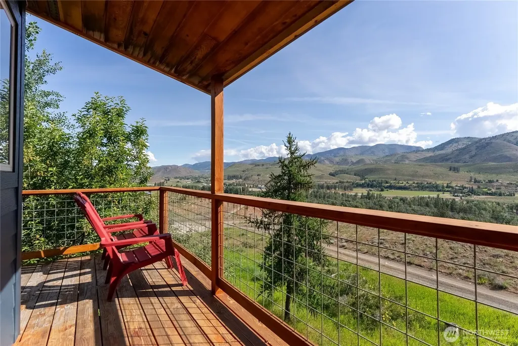 29 Signal Hill Road Twisp WA 98856