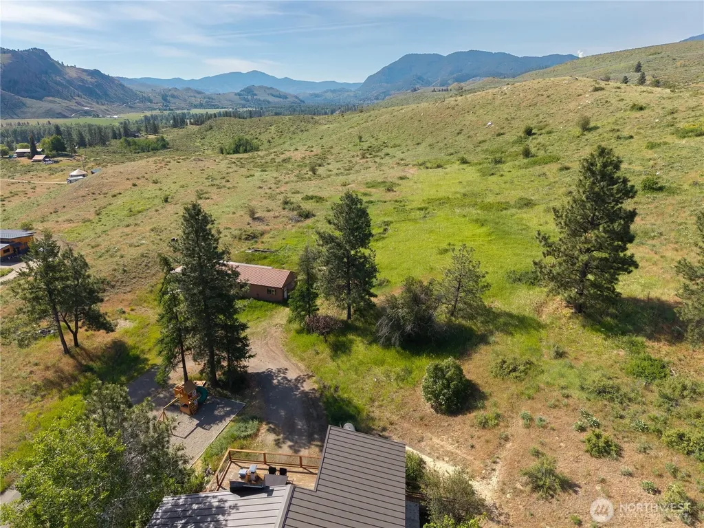 29 Signal Hill Road Twisp WA 98856