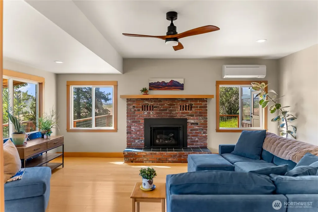 29 Signal Hill Road Twisp WA 98856
