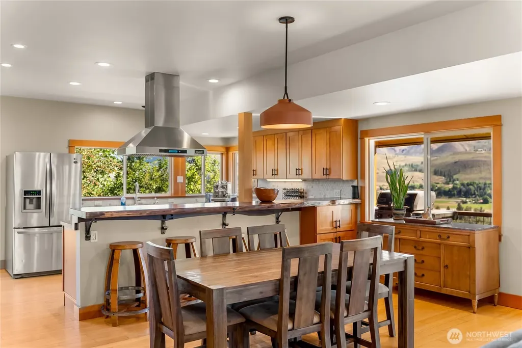 29 Signal Hill Road Twisp WA 98856