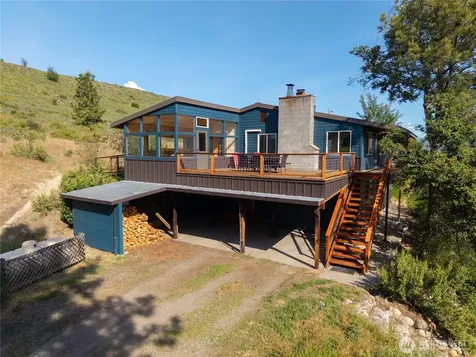 29 Signal Hill Road Twisp WA 98856