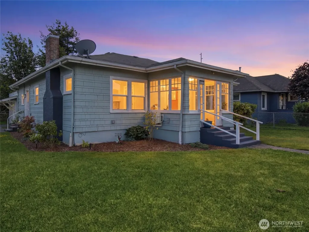 1003 W Market Street Aberdeen WA 98520
