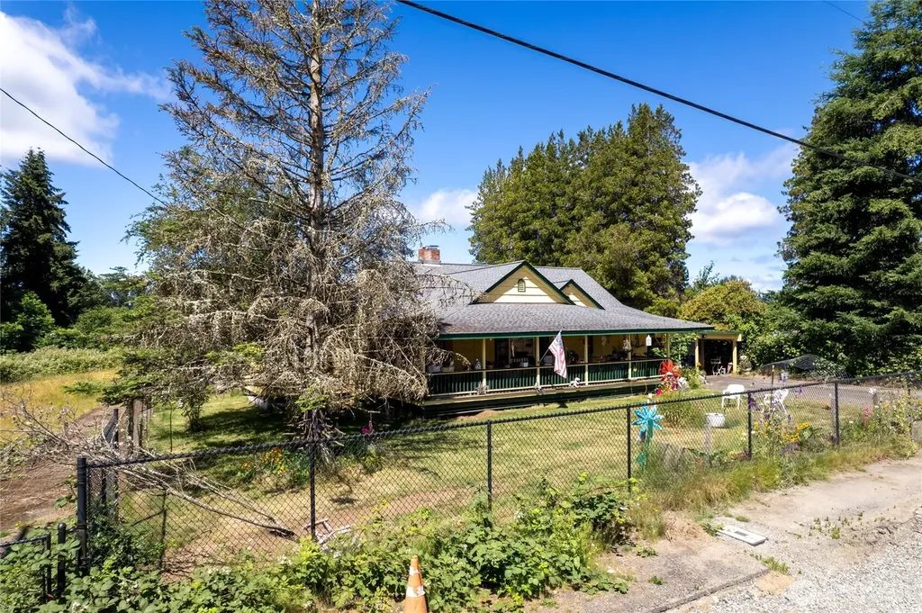 423 Franz Anderson Road SE Olympia WA 98501