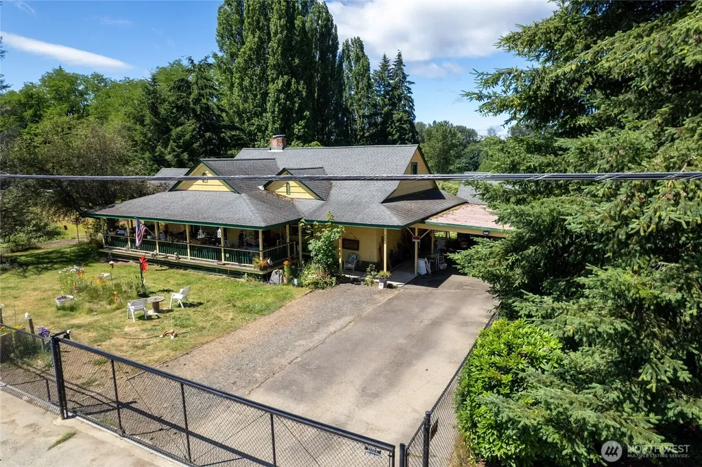 423 Franz Anderson Road SE Olympia WA 98501