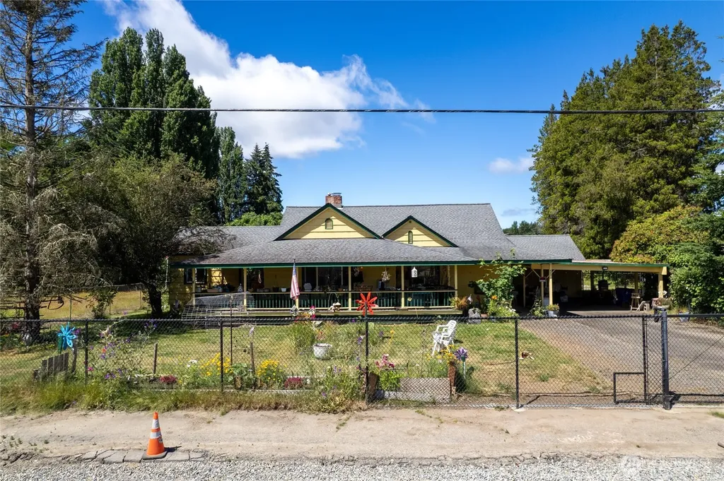 423 Franz Anderson Road SE Olympia WA 98501