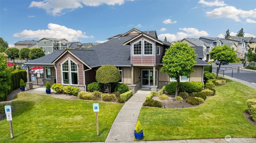 13421 97th Avenue E Puyallup WA 98373