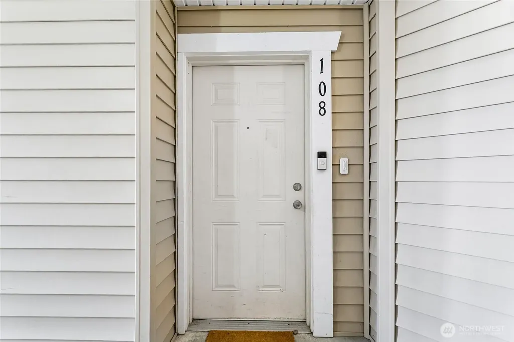 13421 97th Avenue E Puyallup WA 98373