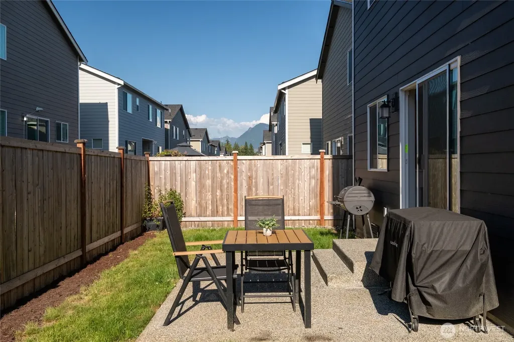 1025 15th Avenue Sultan WA 98294