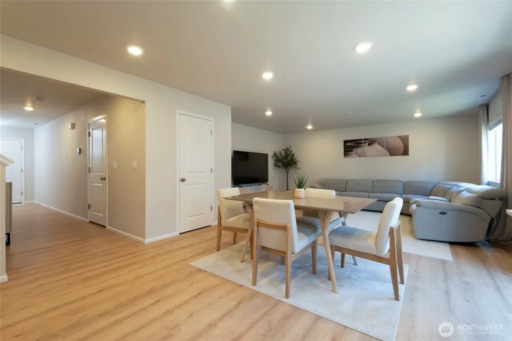 1025 15th Avenue Sultan WA 98294