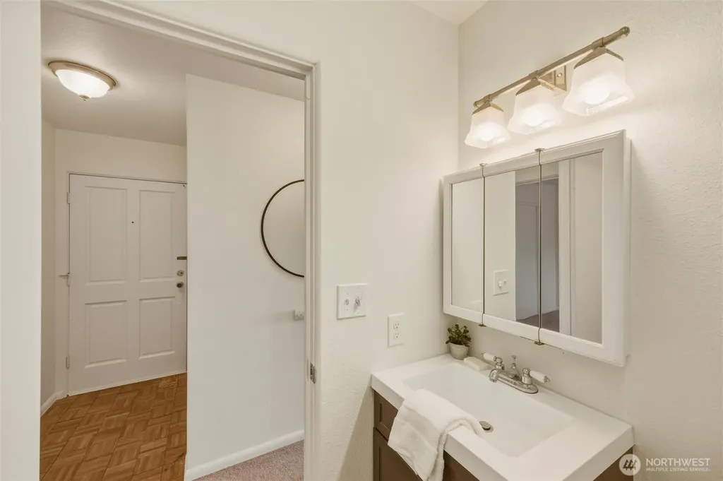 819 High Street W Bellingham WA 98225