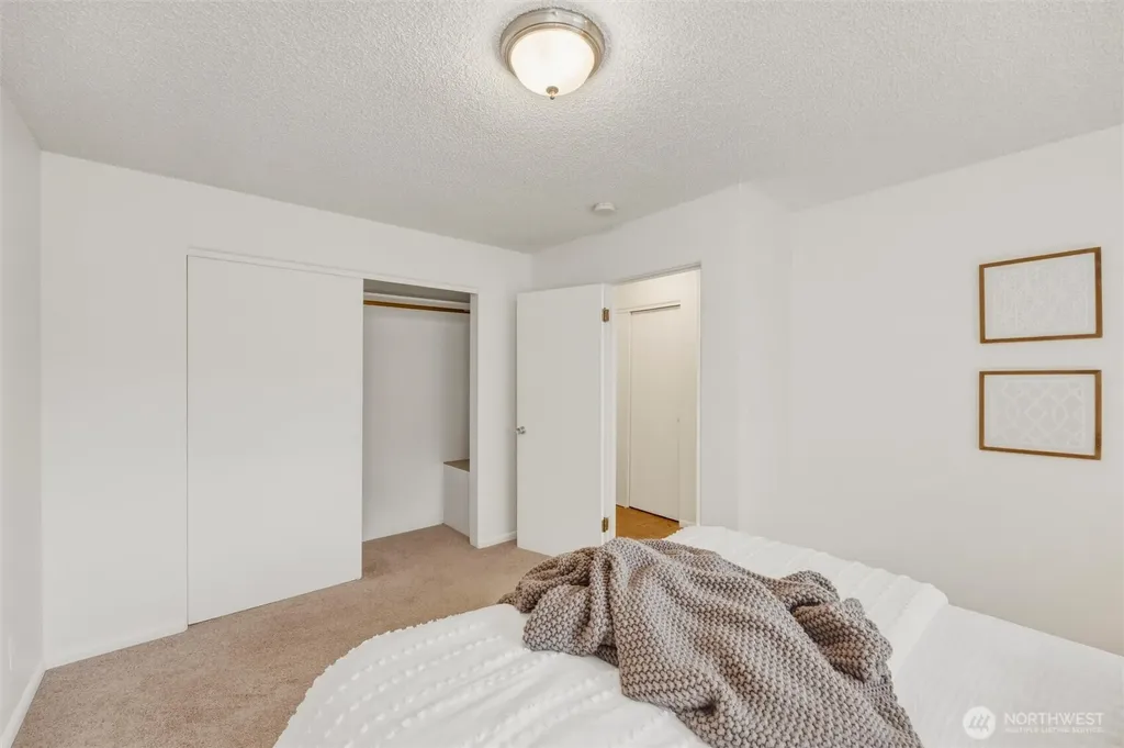 819 High Street W Bellingham WA 98225